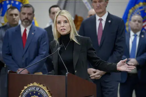 Attorney General Pam Bondi speaks about a 24 year-old MS-13 gang leader who was arrested in an operation by the Virginia Homeland Security Task Force in Dale City, VA., on March 27, 2025, during a news conference at the Manassas FBI Field Office, Thursday, March 27, 2025, in Manassas, VA. (AP Photo/Rod Lamkey)