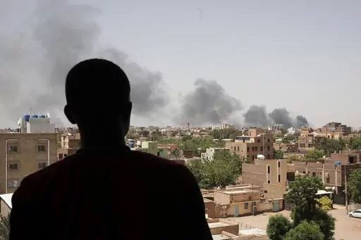 Smoke is seen in Khartoum, Sudan, Saturday, April 22, 2023. The fighting in the capital between the Sudanese Army and Rapid Support Forces resumed after an internationally brokered cease-fire failed. (AP Photo/Marwan Ali)